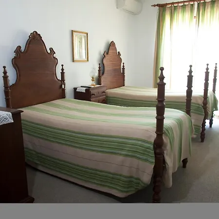 Vendégház Pensao Suissa *