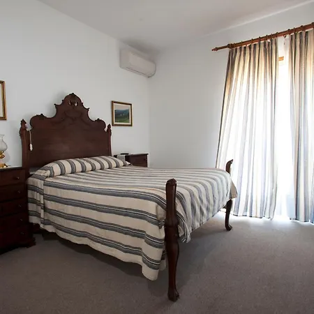 Pensao Suissa Vendégház Vale de Cambra