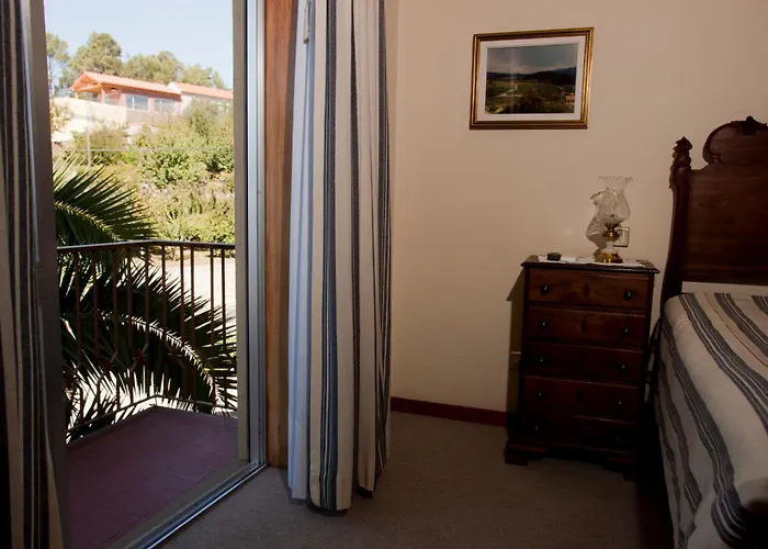 Πανσιόν Pensao Suissa Vale de Cambra